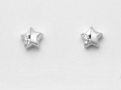 Silber Ohrringe in Sternform aus Sterling Silber, funkelnd mit Zirkonia, als Stecker designed, Hersteller Juwelier Harnisch, ideal für einen eleganten Look.