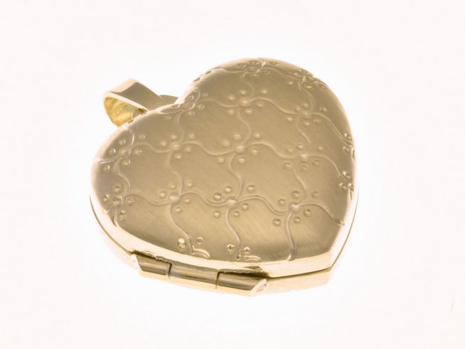 Medaillon in Herzform aus Sterling Silber, vergoldet mit Roségold, teilmattiert und elegant, Hersteller: Juwelier Harnisch. Ideal als persönliches Schmuckstück oder Geschenk.