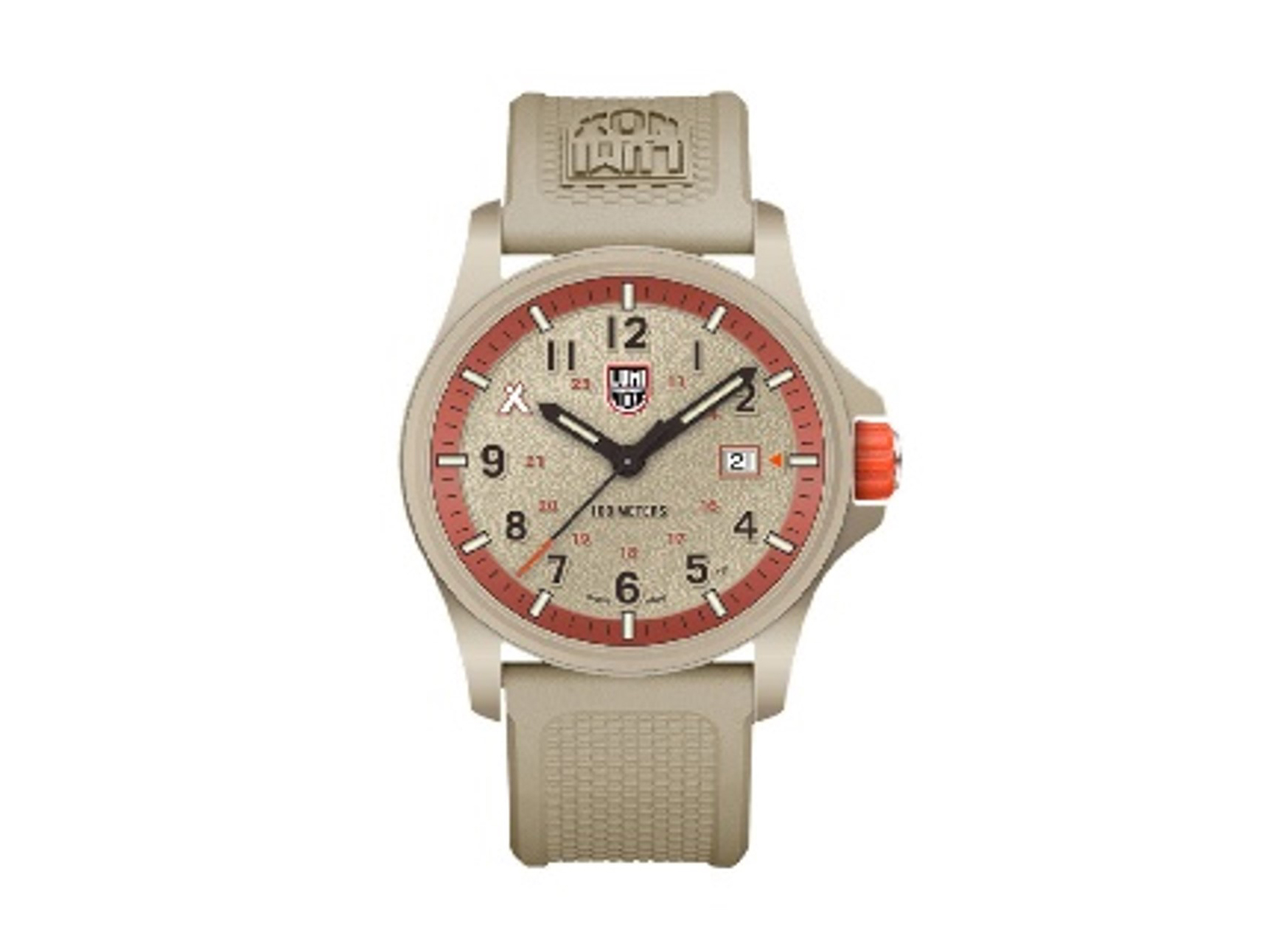 Luminox Uhr XB.3717 BEAR GRYLLS SURVIVAL 3710 LAND SERIES mit 43 mm Gehäuse, sandfarbenem Zifferblatt und rotem Akzent, ausgestattet mit einem robusten Silikonarmband.