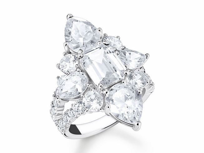 Thomas Sabo Ring TR2441-051-14-56 aus Silber mit weißen Zirkonia, glamouröses Design in Größe 56, funkelnde Steine in verschiedenen Formen, perfektes Schmuckstück für besondere Anlässe.