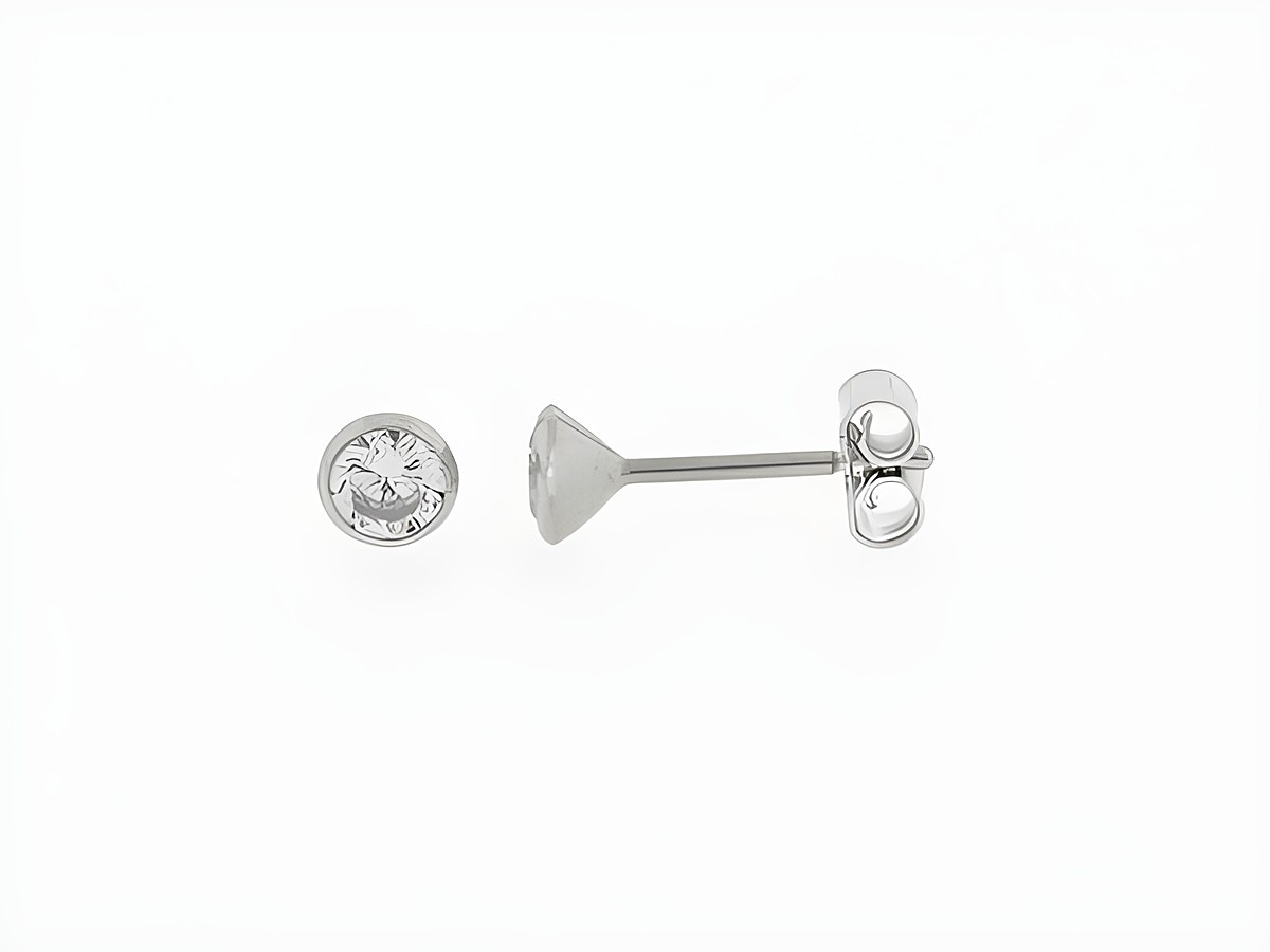 Weißgold Ohrringe Kelch 4,3 mm Zirkonia Stecker von Juwelier Harnisch, elegantes Design mit funkelndem Zirkonia für einen stilvollen Look.