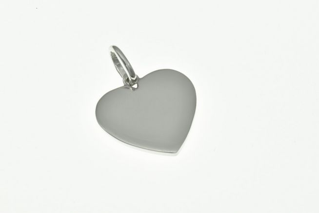 Gravurplatte Herz aus rhodiniertem Sterling Silber, zeitlos und schlicht, ideal als Herzanhänger, Hersteller Juwelier Harnisch.