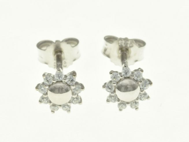 Blume Blüte Ohrstecker aus Sterling Silber rhodiniert mit Zirkonia von Juwelier Harnisch, funkelndes Design in Blumenform, ideal als modisches Accessoire für besondere Anlässe.