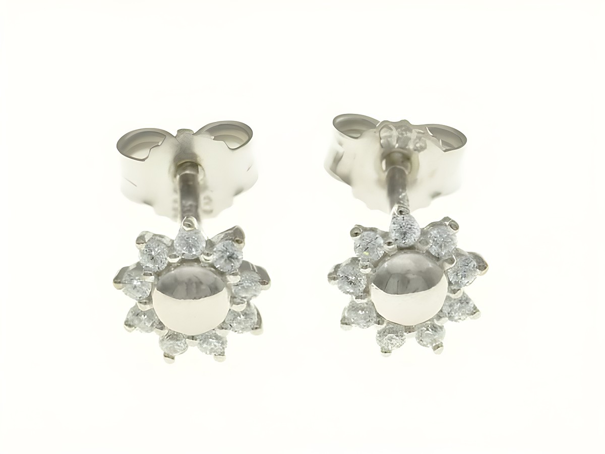 Blume Blüte Ohrstecker aus Sterling Silber rhodiniert mit Zirkonia von Juwelier Harnisch, funkelndes Design in Blumenform, ideal als modisches Accessoire für besondere Anlässe.