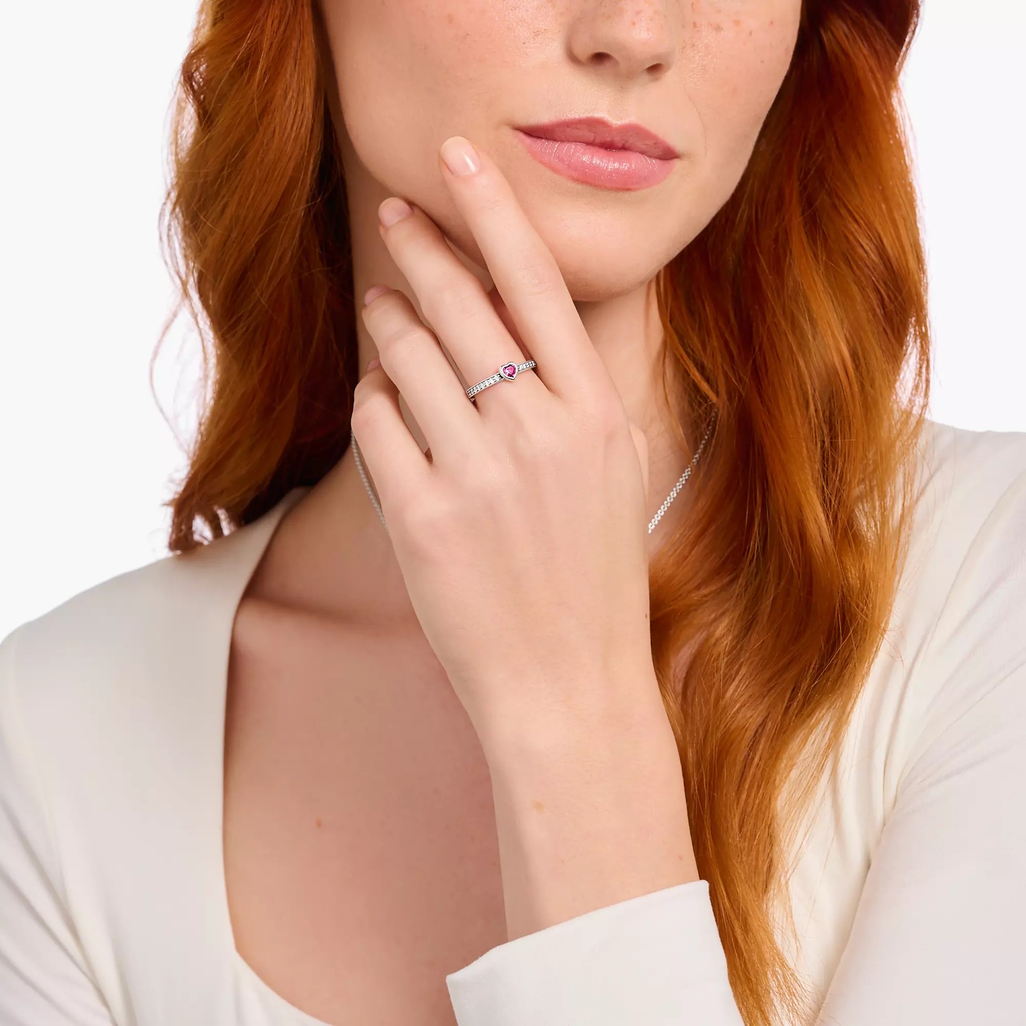 Thomas Sabo Ring - Solitärring mit Herzstein - Silber gesch. & synth. Korund & Zirkonia - Rot – Ansicht 3