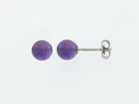 Silber Ohrringe mit Kugeln aus Amethyst, zeitloses Design, Stecker aus Silber, hergestellt von Juwelier Harnisch, perfekte Ergänzung für jeden Anlass.