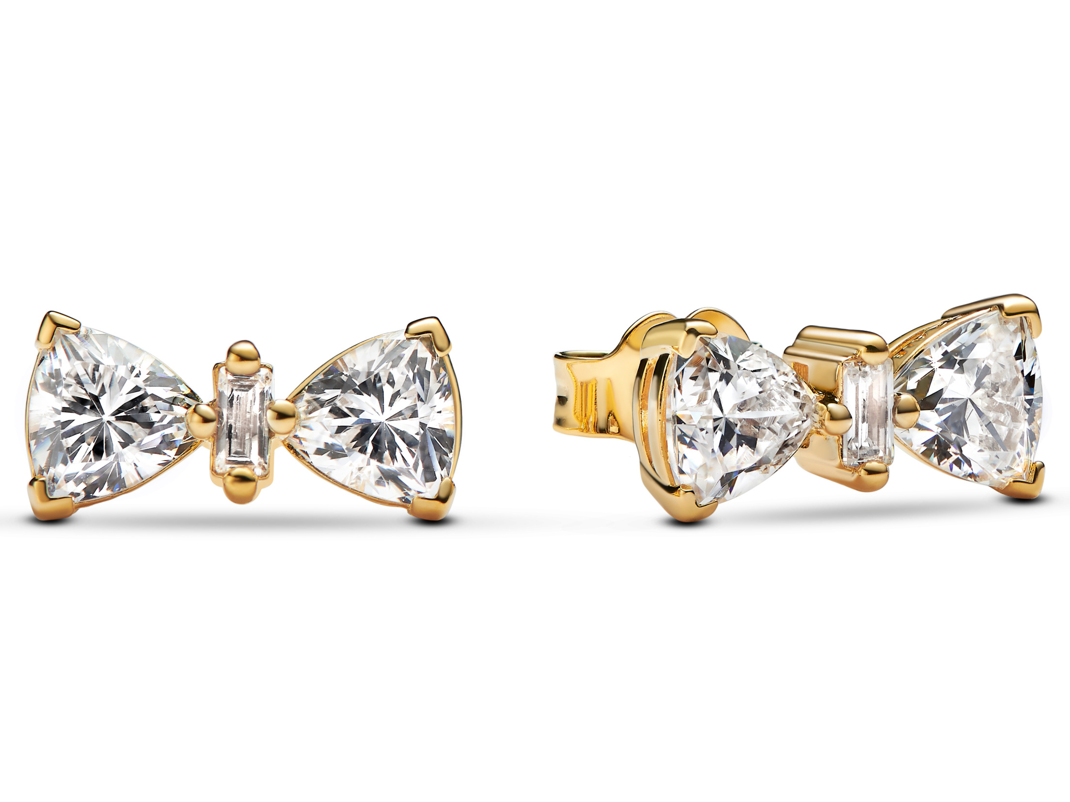 Gelbgold vergoldete Ohrstecker in Schleifenform, verziert mit klarem Zirkonia, elegant und funkelnd, perfekt für festliche Anlässe und tägliches Tragen, von Pandora, Neuheiten.
