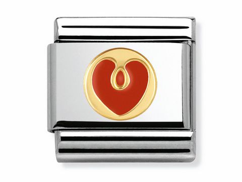 Der Herzanhänger von Nomination in roter Emaille und goldener Umrandung ist Teil der Elegance Collection. Er bietet eine exquisite Verbindung aus Stil und Liebe in einem eleganten Design.