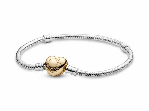 Pandora Armband in Bicolor mit Herzverschluss, 20 cm, aus glänzendem Silber und goldfarbenem Herz, elegantes Design für stilvolle Anlässe. Hersteller: Pandora.