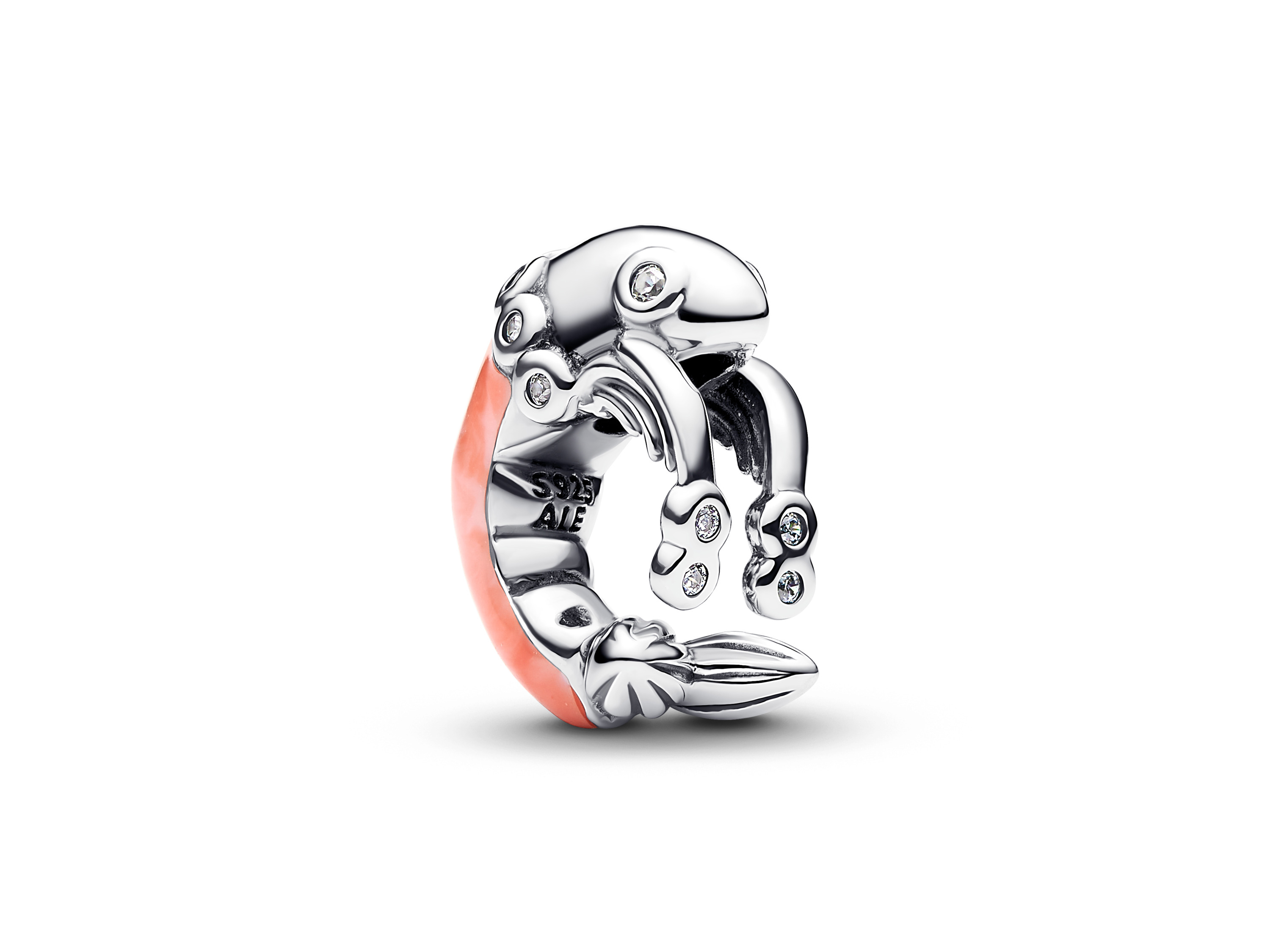 Pandora 793896C01 - Shrimp - Krabbe - Scampi Charm - Sterling Silber Ein detailreicher Charm in Form einer Krabbe mit schimmernden Elementen in Sterling Silber, einzigartig gestaltet, ideal für Schmuckliebhaber und als modisches Accessoire.