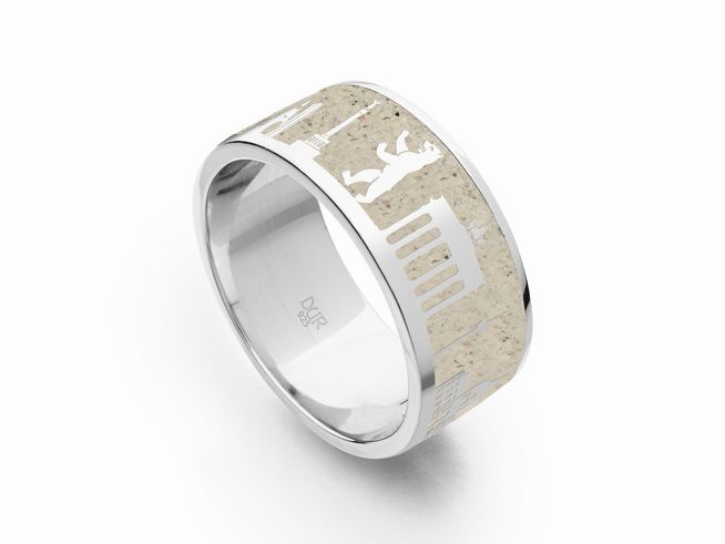 320274-0 DUR Ring Berliner Mauer Sand R5425.54 aus Sterling Silber in Größe 54, mit einzigartigem Design, das die ikonische Berliner Mauer darstellt, edel und bedeutungsvoll.