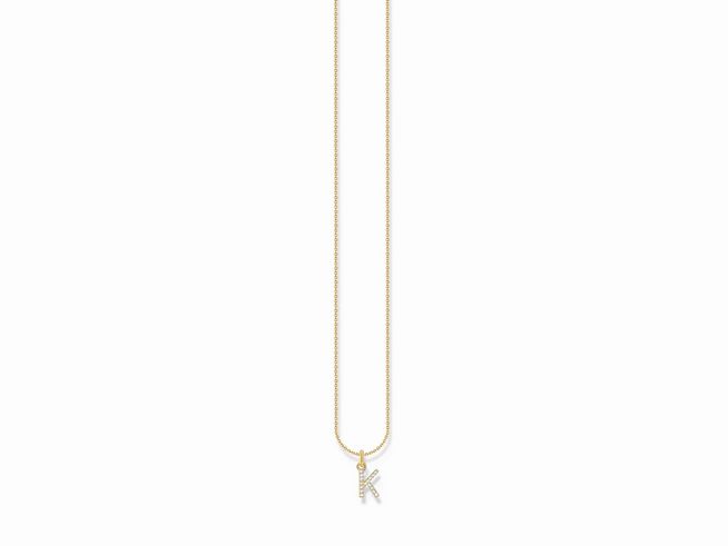Silberne Kette von Thomas Sabo mit vergoldetem Buchstaben K und Zirkonia in Weiß, Länge 38 bis 45 cm, elegant und modern in Design. Ideal als persönliches Accessoire.