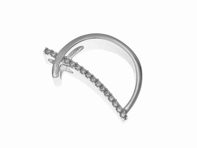 Anhänger aus poliertem Sterling Silber in Form des Buchstabens D, verziert mit Zirkonia, Hersteller Juwelier Harnisch, elegant und funkelnd.