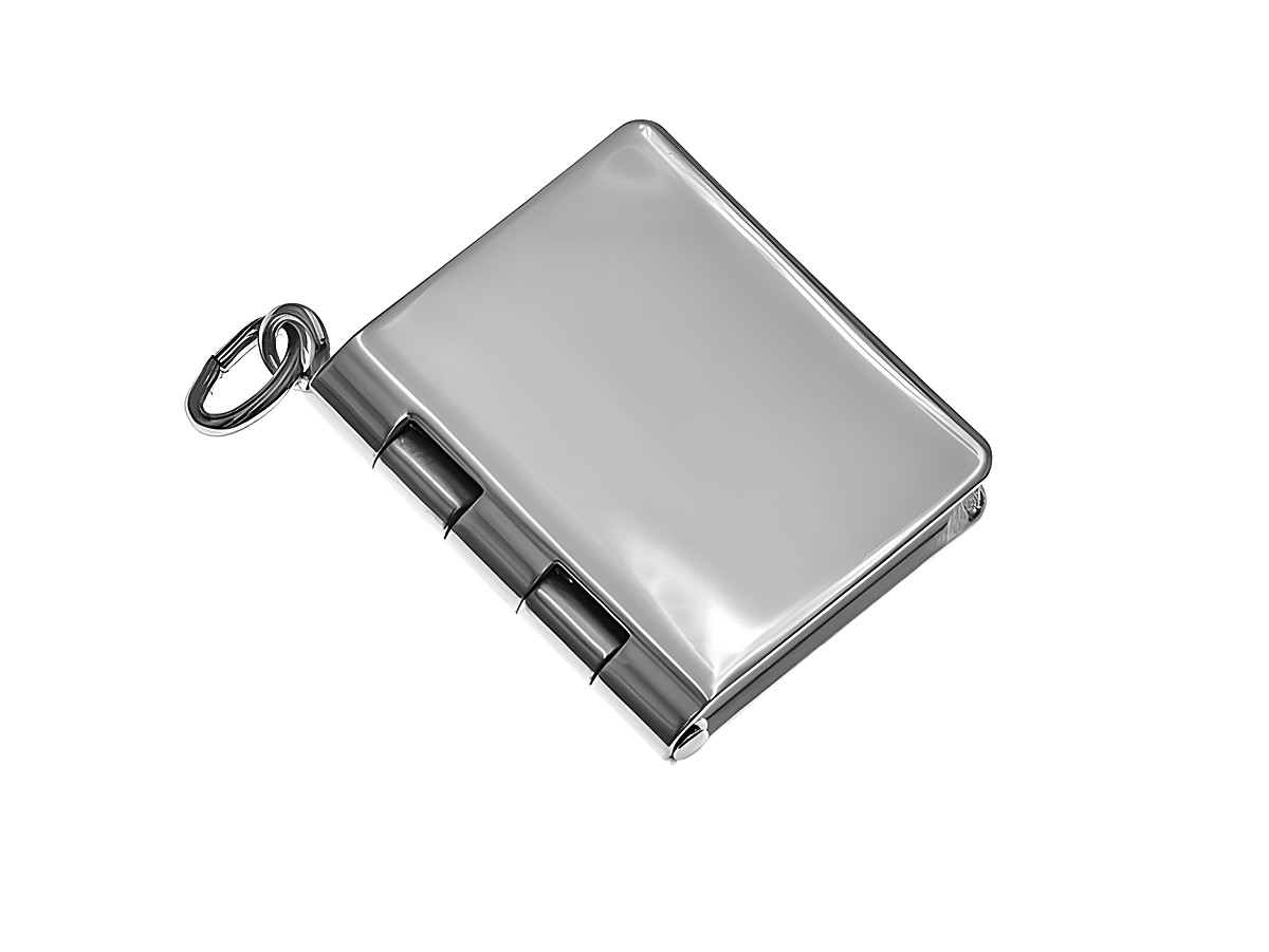 Silber Anhänger - kleinste Tagebuch - mit echten Seiten, Hersteller: Juwelier Harnisch, Sonderformen, elegante Design, ideal für persönliche Notizen und Erinnerungen in kompaktem Format.