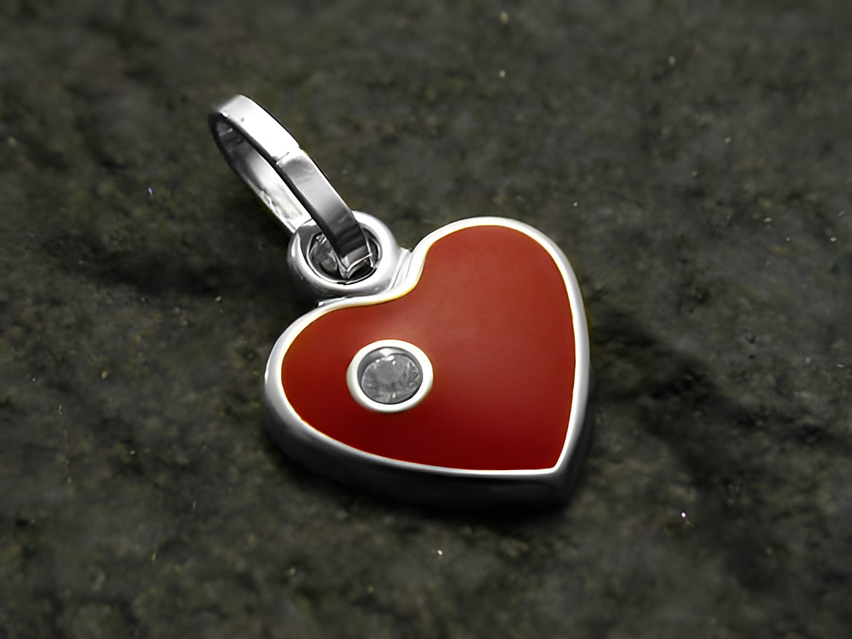 Herz emaillierter Sterling Silber Anhänger in Rot mit Kristall, Hersteller Juwelier Harnisch, speziell für Kinder. Ideal als liebevolles Schmuckstück.