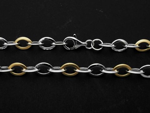Silber Kette mit Weitankern, rhodiniert, vergoldete Elemente mattiert, Länge 45 cm, Hersteller Juwelier Harnisch, weitere Kettenmuster erhältlich.