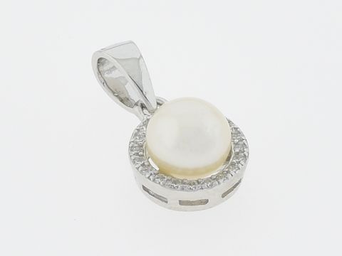Silber Anhänger rund edel mit Süßwasser Zuchtperle und klarem Zirkonia, Hersteller Juwelier Harnisch, elegant und zeitlos, ideal als Schmuckstück für jeden Anlass.