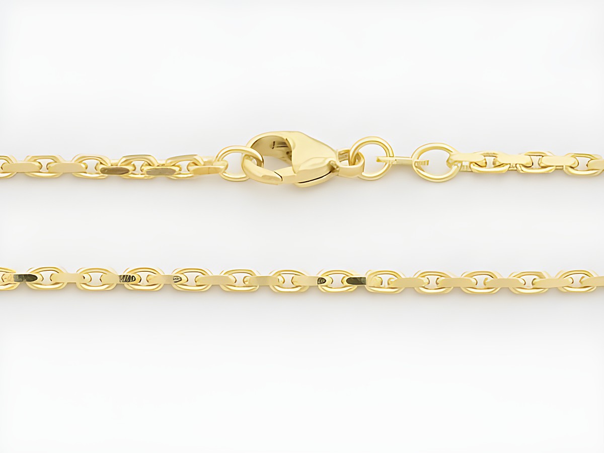Anker Kette aus Gold 750, 50 cm lang, diamantiert mit einer Stärke von 2,2 x 2,2 mm, Hersteller Juwelier Harnisch, präsentiert sich elegant und zeitlos.