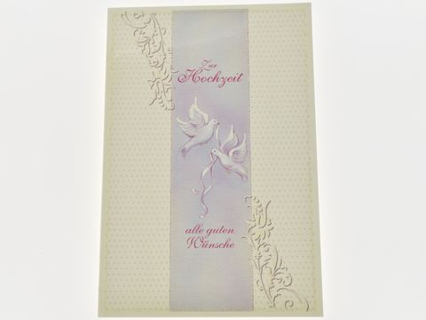 Hochzeitskarte mit Turteltäubchen, zarter Gestaltung in Creme und Pastellfarben, mit dem Text zur Hochzeit und besten Wünschen. Hersteller ist Juwelier Harnisch. Hochzeitskarten.