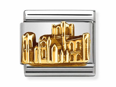 Der Anhänger zeigt die detailreiche, goldene Darstellung der York Minster Kirche in England, umrahmt von einem silbernen Rahmen, ideal für Liebhaber historischer Monumente.