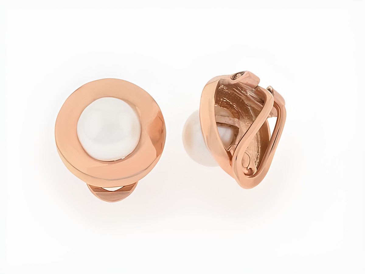 Silber Ohrclip rosé vergoldet mit Süßwasserzuchtperle klassisch von Juwelier Harnisch, elegant und zeitlos gestaltet, perfekt für besondere Anlässe oder den Alltag.