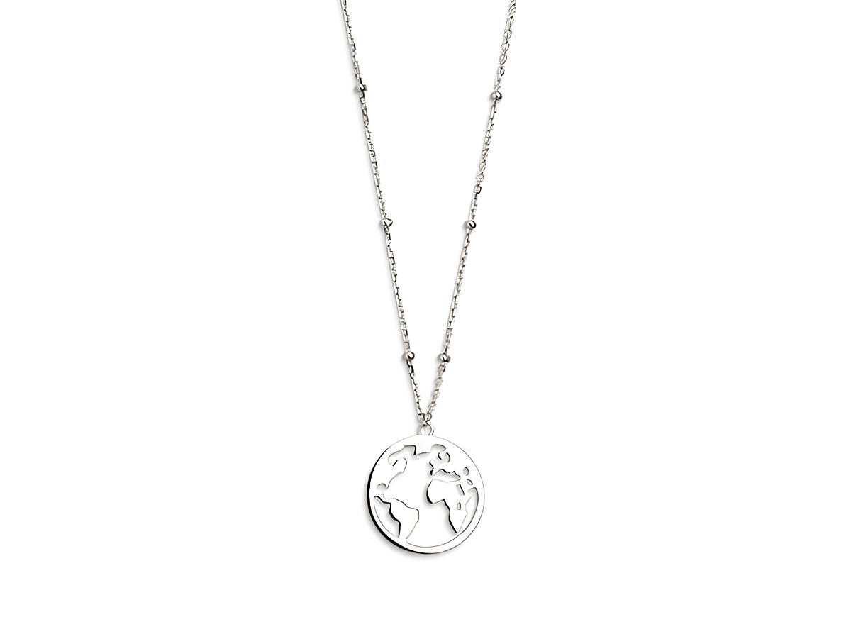 Xenox Sterling Silber Kette XS2985 mit einer Länge von 40-45 cm zeigt eine filigrane Ankerkette mit einem Weltkugel-Anhänger, ideal für Abenteuerlustige und Reisende.