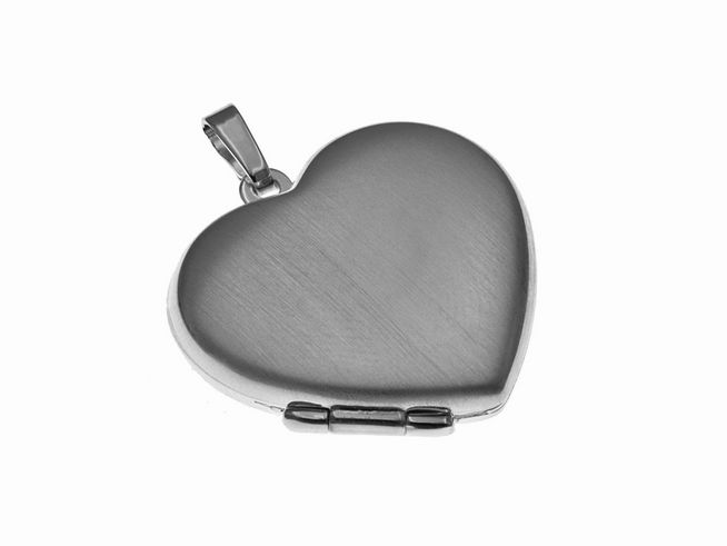 Medaillon aus Sterling Silber in herzförmigem Design mit einem matten Finish und einem Scharnier, hergestellt von Juwelier Harnisch, ideal als persönliches Schmuckstück oder Geschenk.