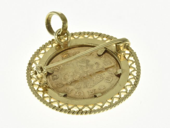 Elegante Münzfassung als Anhänger oder Brosche aus 585 Gold, Durchmesser 20 mm max., gefertigt von Juwelier Harnisch, verziert mit filigranem Rahmen und Sicherheitsverschluss.