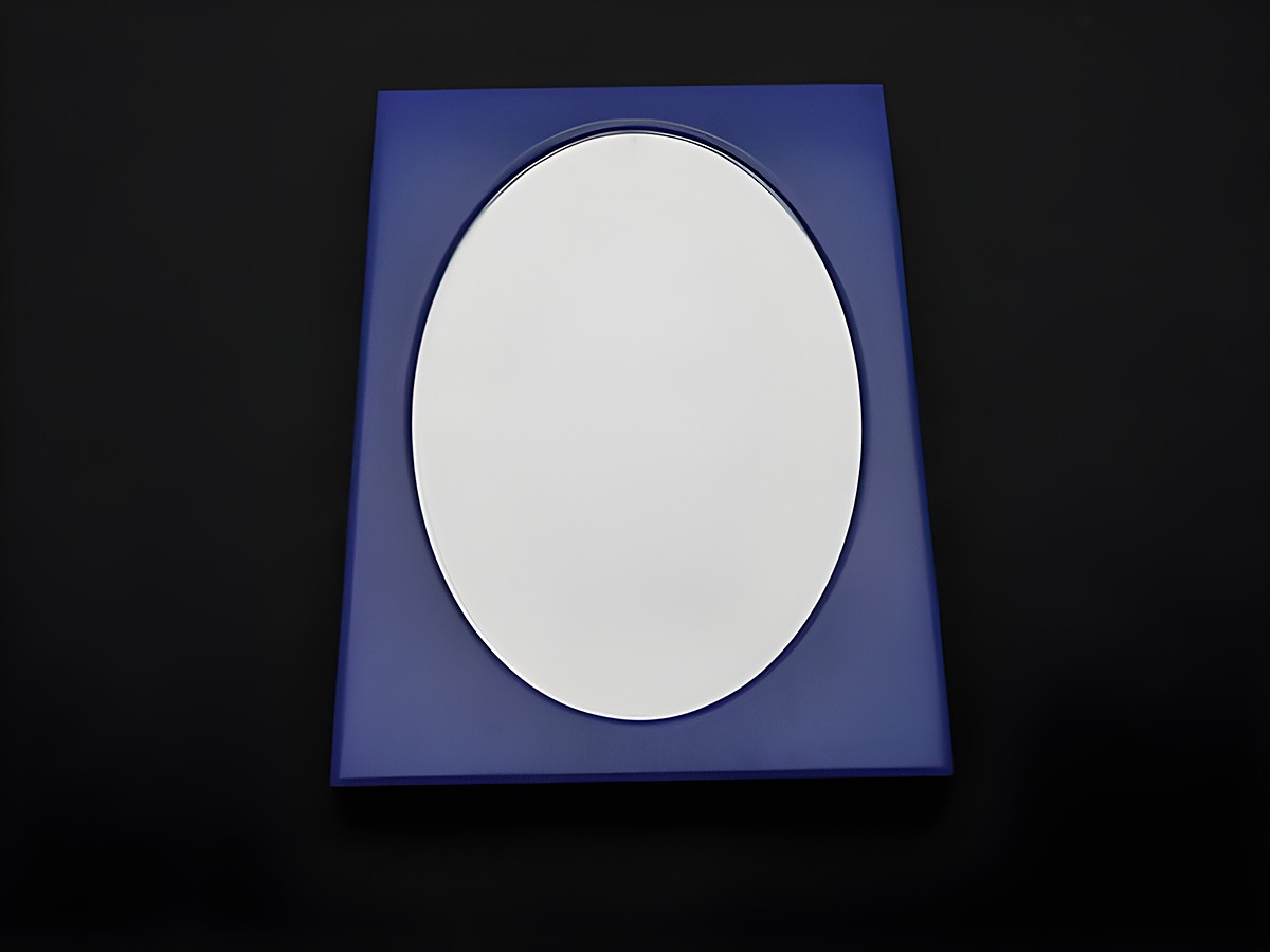 Bilderrahmen magnetisch in blau, Größe 6,5 x 5,5 cm, für Bilder von 5,2 x 3,4 cm geeignet, ovaler Innenausschnitt, Hersteller Juwelier Harnisch, ideal für Gravuren.