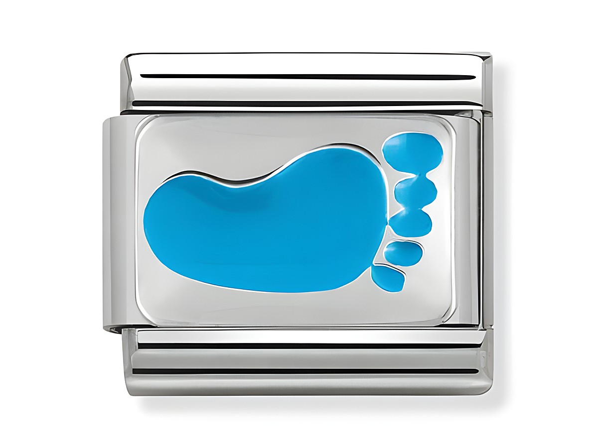 Silberner Kinderfußabdruck aus der Kollektion Nomination Classic in hellblau mit stilisierten Fußspuren, ideal als charmantes Schmuckstück für Kinder.