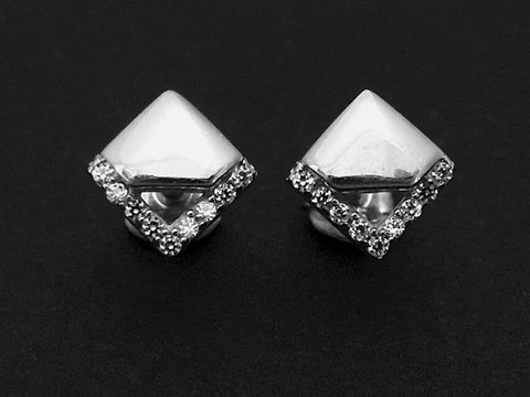 Quadratische Silber Ohrringe schlicht elegant mit Zirkonia in weiß, Hersteller Juwelier Harnisch, ideal für jeden Anlass.