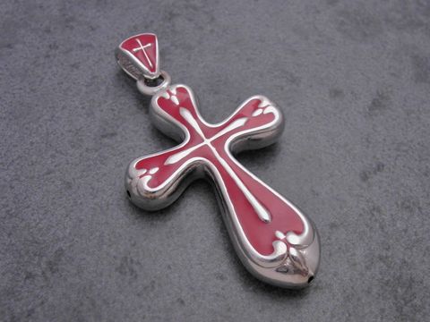 Kreuz Anhänger aus rhodiniertem Sterling Silber mit rotem Lack und Muster, Hersteller Juwelier Harnisch, elegantes Designerstück.