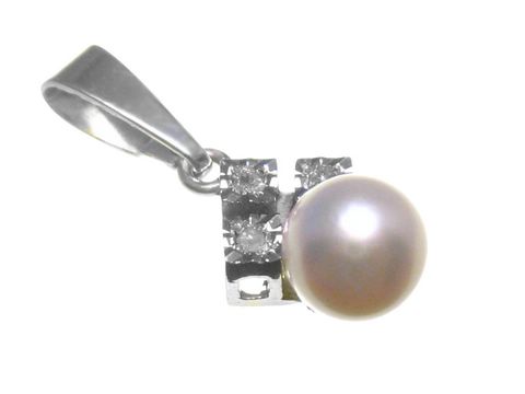 45047-0 Design Diamant Gold 585 Anhänger aus Weißgold mit einem durchmesser von 14 mm, verziert mit Diamanten und Brillianten, gefertigt von Juwelier Harnisch.
