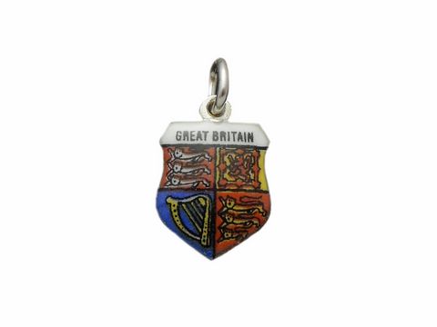 Silber Anhänger mit dem Wappen von Großbritannien, zeigt die farbigen Wappen der Löwen, der Harfe und weiterer Symbole, gefertigt vom Juwelier Harnisch für Europa.