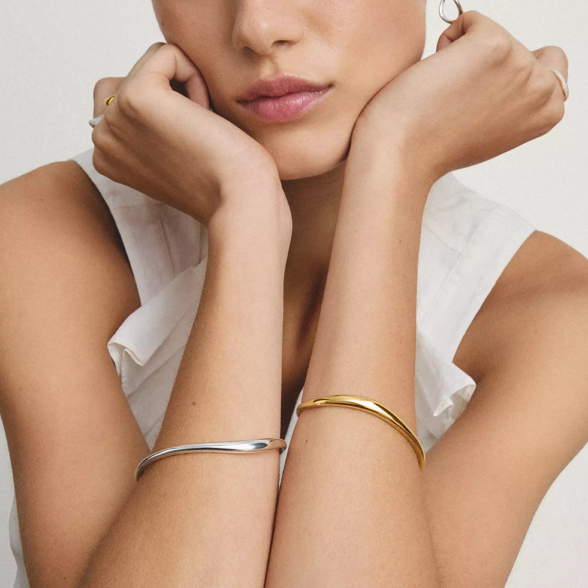 Thomas Sabo Fluid Elegance - Armreif - 17 cm - 18K Gelbgold-Vergoldung – Ansicht 3