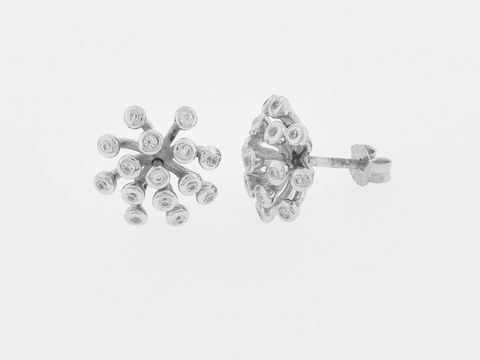 Ohrringe Silber rhod. Doldenblüte originell Stecker Zirkonia von Juwelier Harnisch, moderne und funkelnde Gestaltung für eleganten Schmuck. Perfekt für besondere Anlässe oder den Alltag.