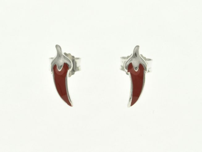 Chilischote Ohrstecker aus sterling Silber rhodiniert mit rotem Emaille-Finish, ideal für einen trendigen und stylischen Look, hergestellt von Juwelier Harnisch.