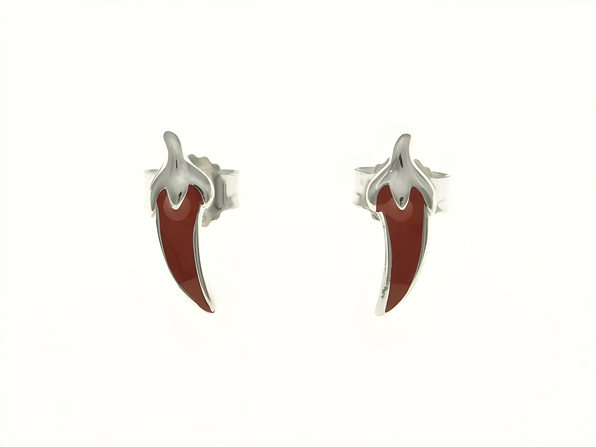 Chilischote Ohrstecker aus sterling Silber rhodiniert mit rotem Emaille-Finish, ideal für einen trendigen und stylischen Look, hergestellt von Juwelier Harnisch.