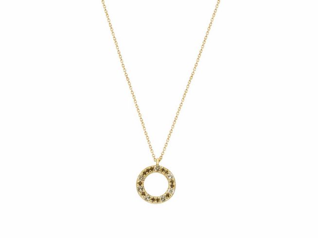 Die Xenox Gold Kette XG4435G mit einem eleganten Pendel in Form eines Rings, umgeben von funkelnden Steinen, gefertigt aus 375 Gelbgold und 42 cm lang, ideal für modische Akzente.