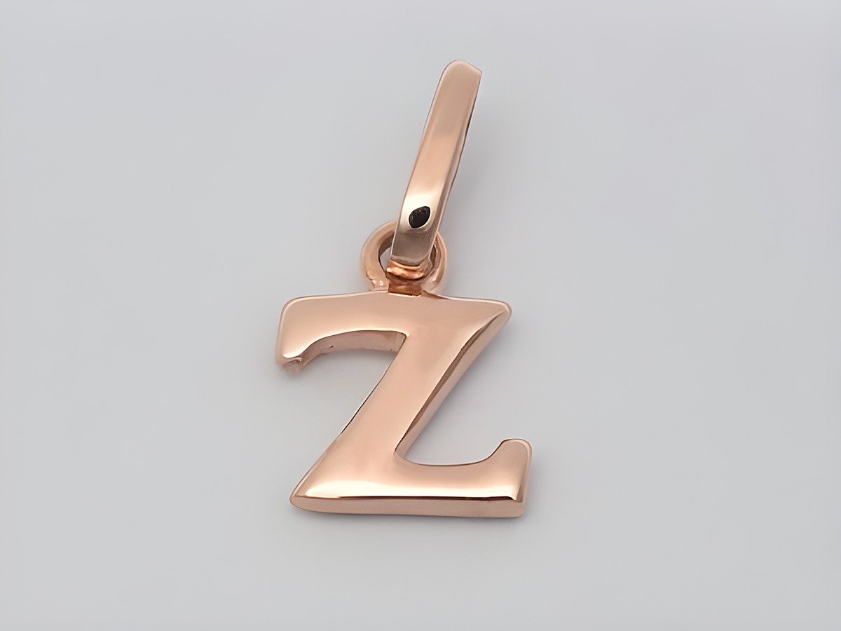 Buchstabe Z aus 925 Sterling Silber, rosé vergoldet, elegante Form, perfekt als Anhänger für Schmuckstücke, Hersteller Juwelier Harnisch, ideal für persönliche Akzente.