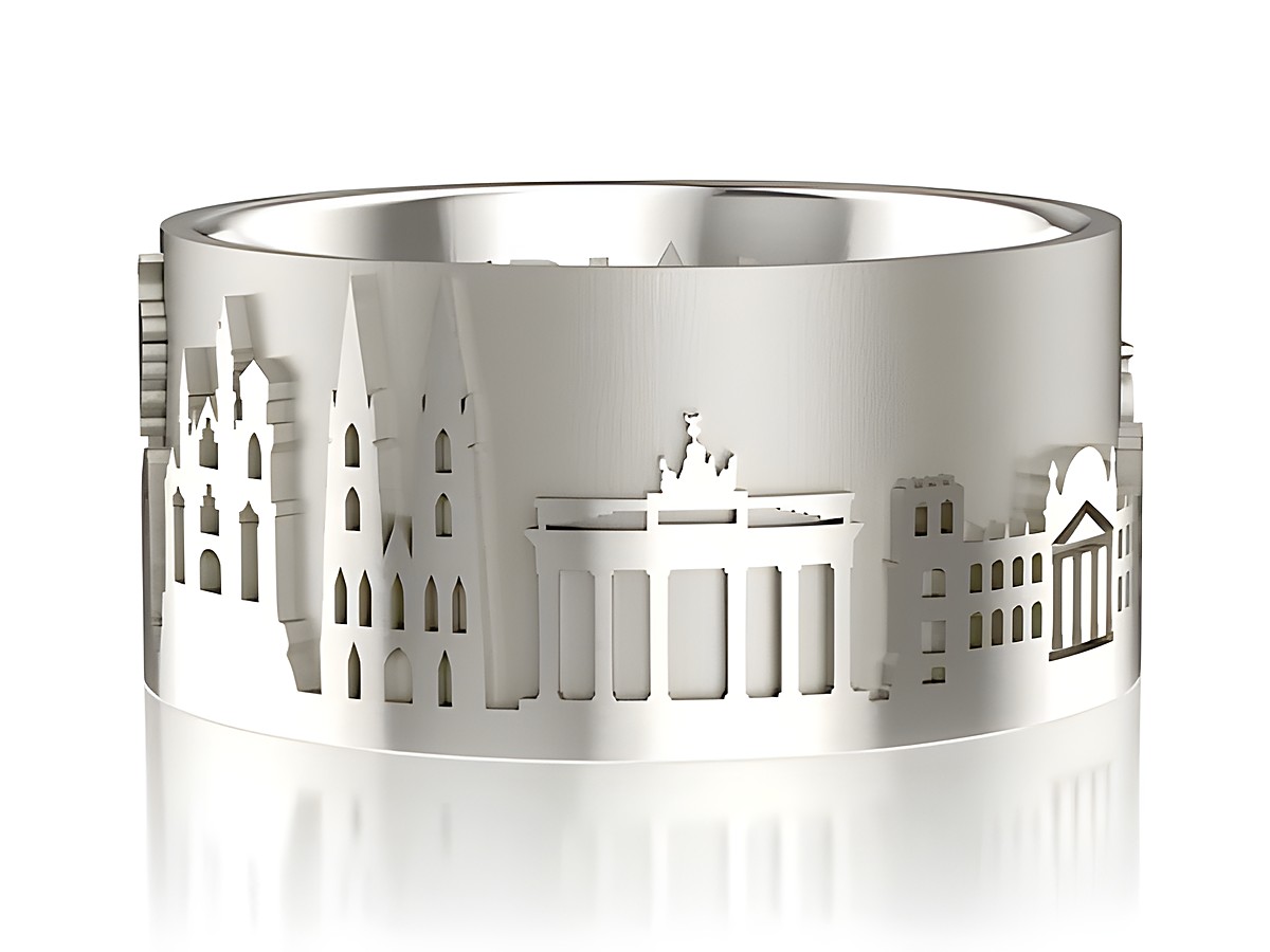 Ring aus 925 Sterling Silber mit Deutschland Ring - Länderring Design, zeigt verschiedene Wahrzeichen in filigraner Gestaltung, Größe 68 und 10 mm Breite von Juwelier Harnisch.