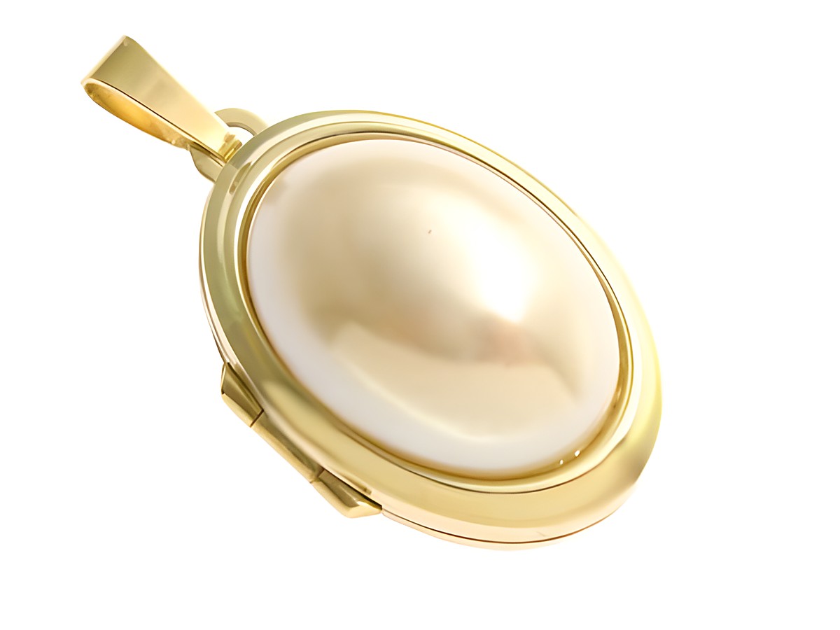 Mabe Perle synthetisch Cabochon in Gold 750 Medaillon vom Hersteller Juwelier Harnisch, elegantes Design mit schimmernder Perle, ideal als Schmuckstück für besondere Anlässe.