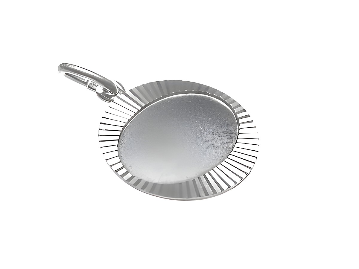Gravurplatte mit Diamantschliff Silber Anhänger, schlicht und elegant, hergestellt von Juwelier Harnisch, ideal für persönliche Gravuren und Schmuckdesigns.