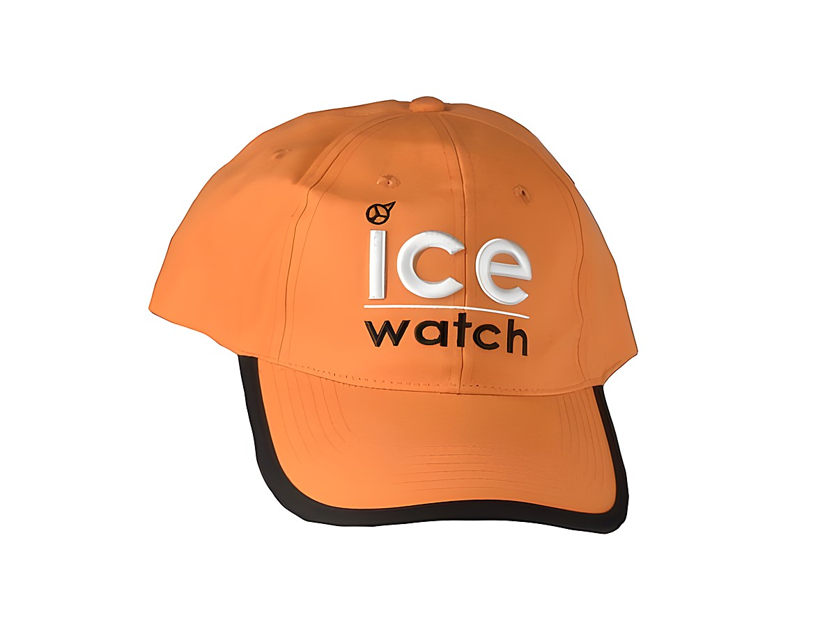 Baseball Cap von Ice Watch in Orange und Schwarz mit dem Schriftzug ice watch auf der Vorderseite, ideal für Freizeit und Sport, robust und stylisch.