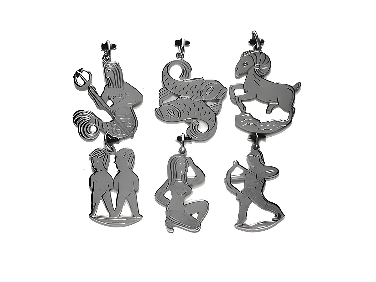 Silberner Jungfrau Anhänger ca. 3 cm von Juwelier Harnisch, einzigartiges Design mit Sternzeichenmotiven, ideal als Schmuckstück für Liebhaber astrologischer Symbole.