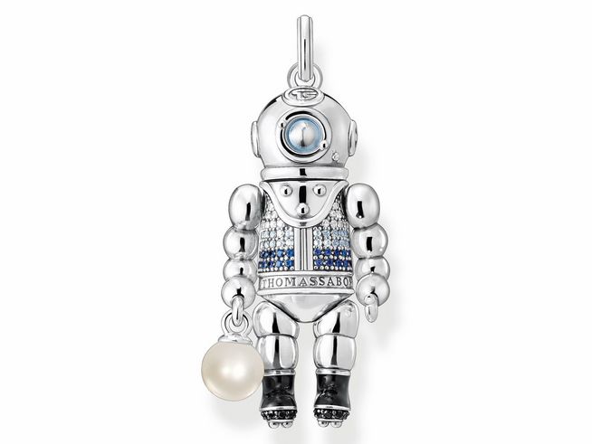 Thomas Sabo Anhänger PE933-516-7 als Taucher aus Sterling Silber mit Emaille, Zuchtperle, synthetischem Spinell und Zirkonia, fantasievoll gestaltet und detailreich.