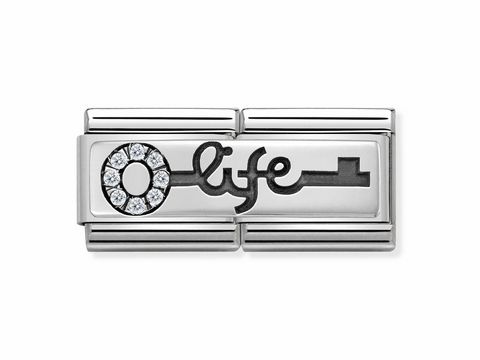 433073104-0 Der Schlüssel des Lebens Life von Nomination zeigt eine elegante Gestaltung mit dem Wort life und einem kreisförmigen Element, das von funkelnden Steinen umschlossen ist.