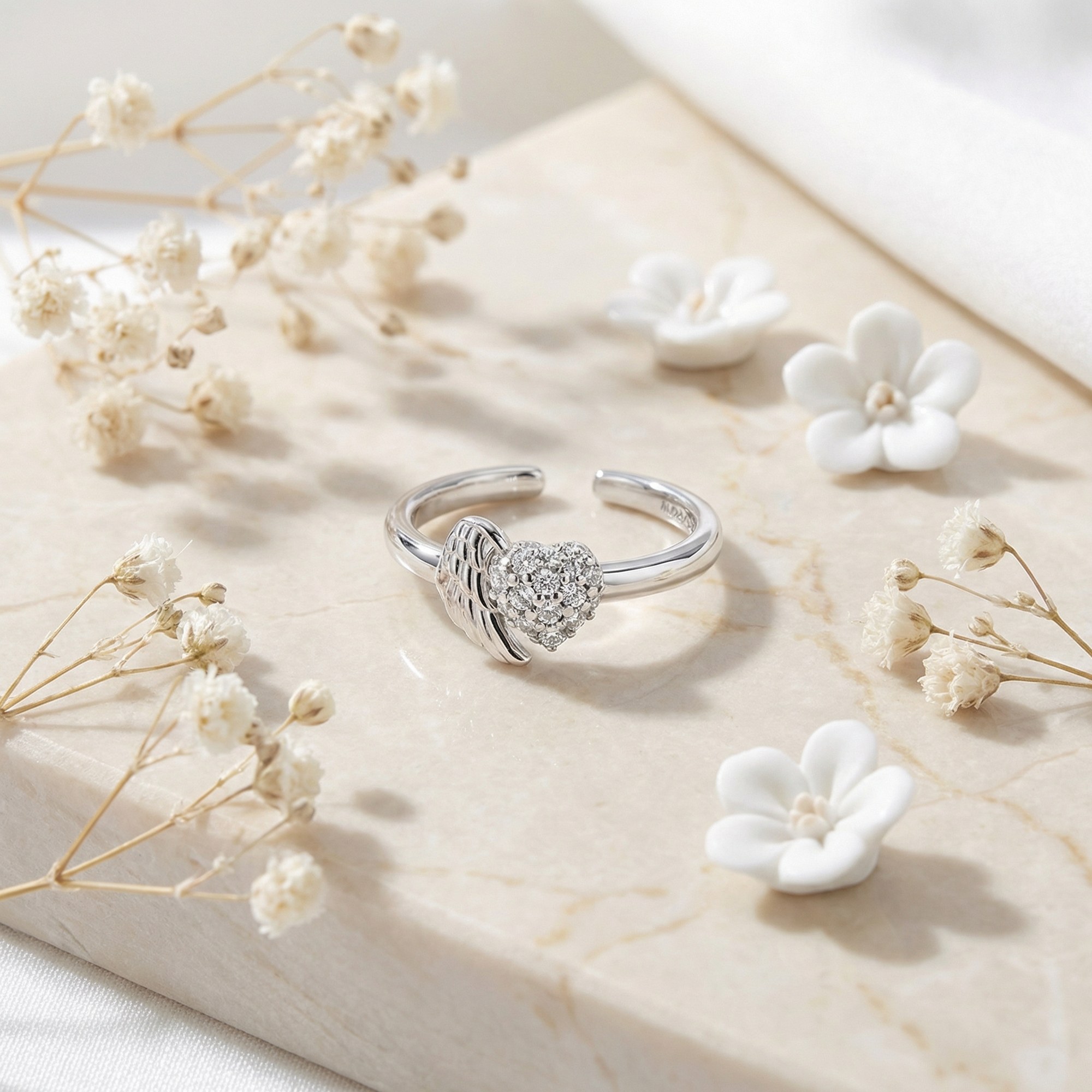 Engelsrufer HEART Ring Flügel & Herz mit Zirkonia - Silber rhodiniert – Ansicht 4