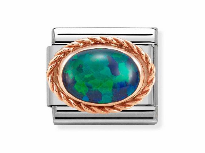 Kordel in Roségold mit ovalem opal grün Stein, umgeben von einem geflochtenen Rand, präsentiert sich elegant und hochwertig im Design von Nomination.