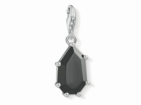 Charm-Anhänger von Thomas Sabo, Modell 1542-507-11, aus der Vintage Rebel Kollektion, in Tropfenform, schwarz und mit silberner Befestigung, elegant und modern für stilvolle Akzente.
